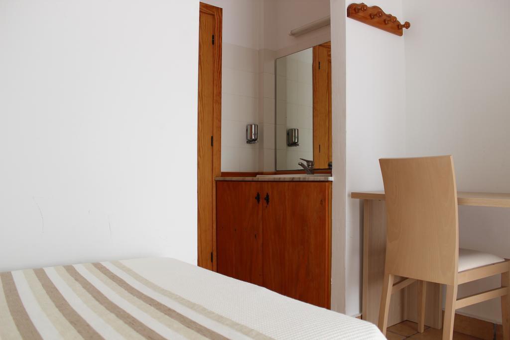 Hostal Masin Табарка Экстерьер фото